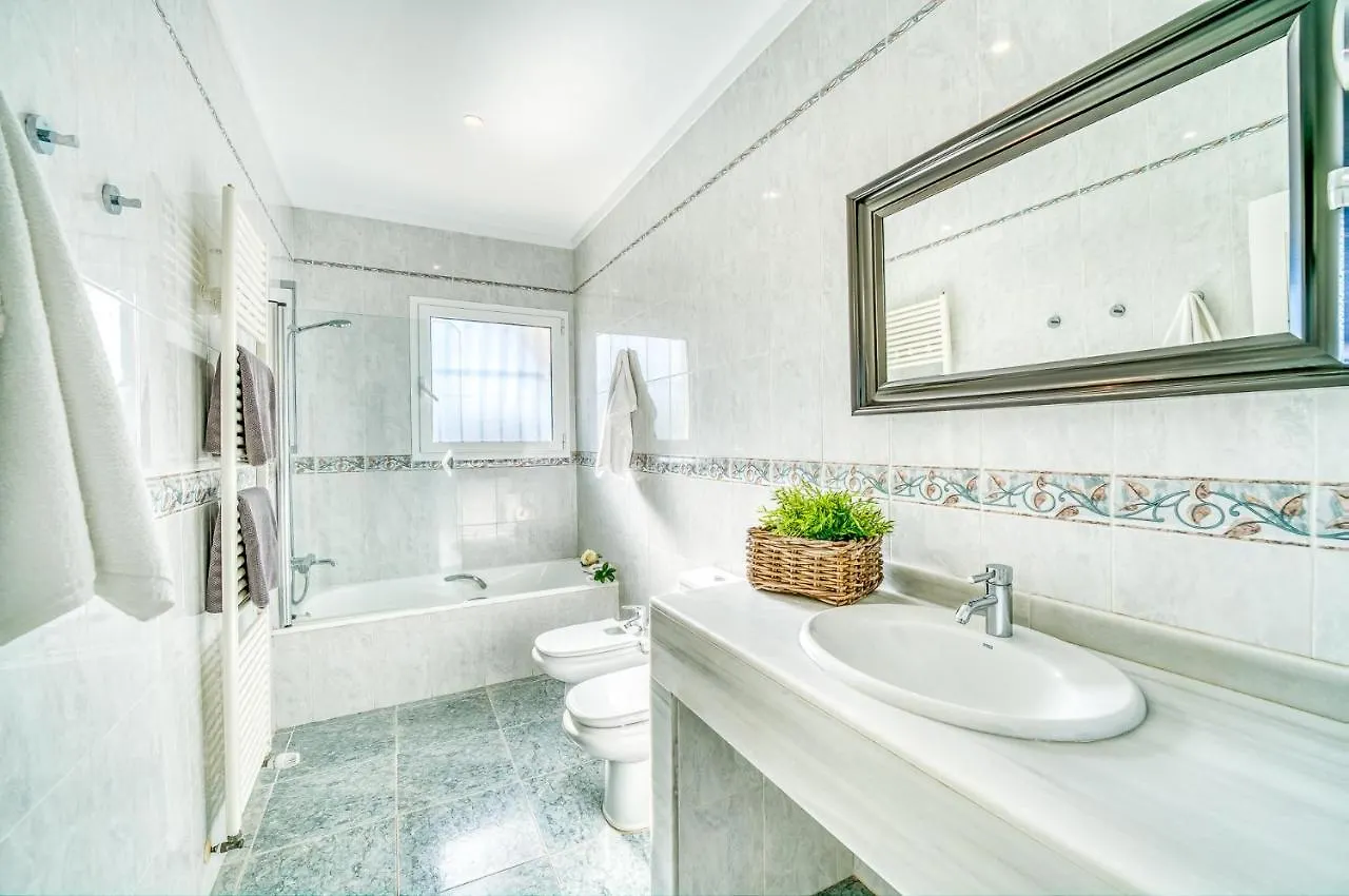 Ideal Property Mallorca - Casa Osborne Порто де Алькудиа