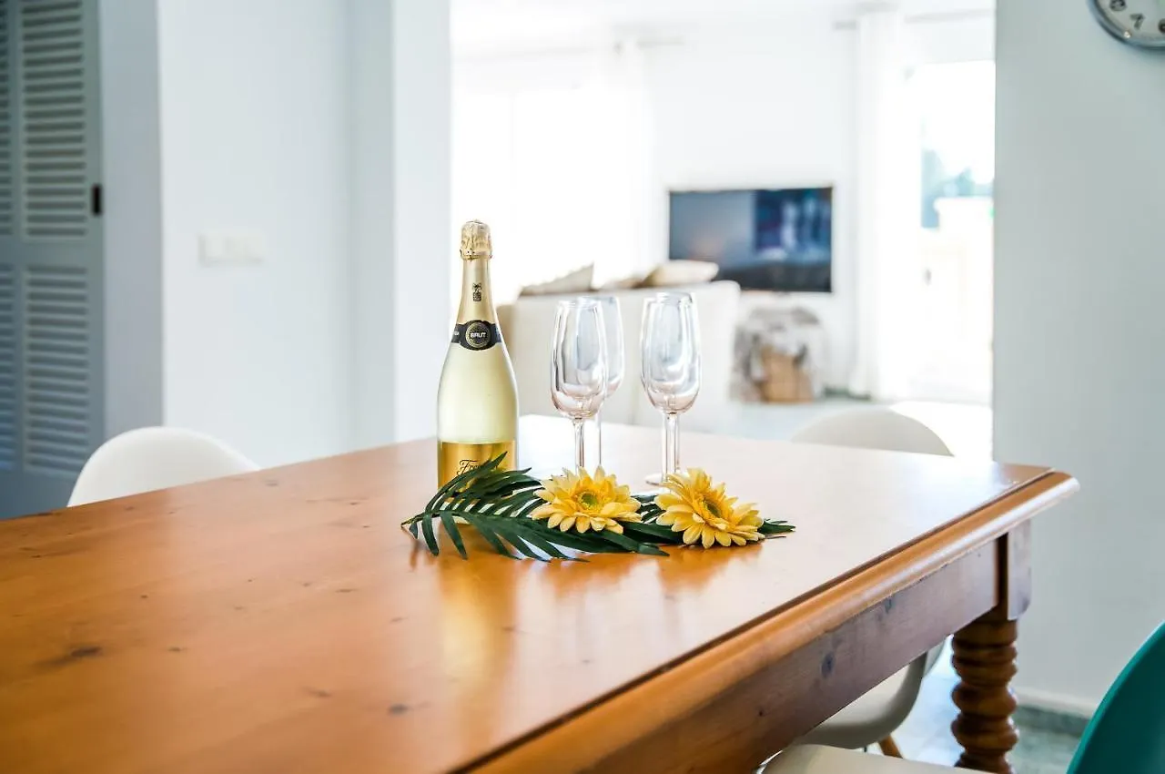 Ideal Property Mallorca - Casa Osborne Port de Alcudia  Nyaraló