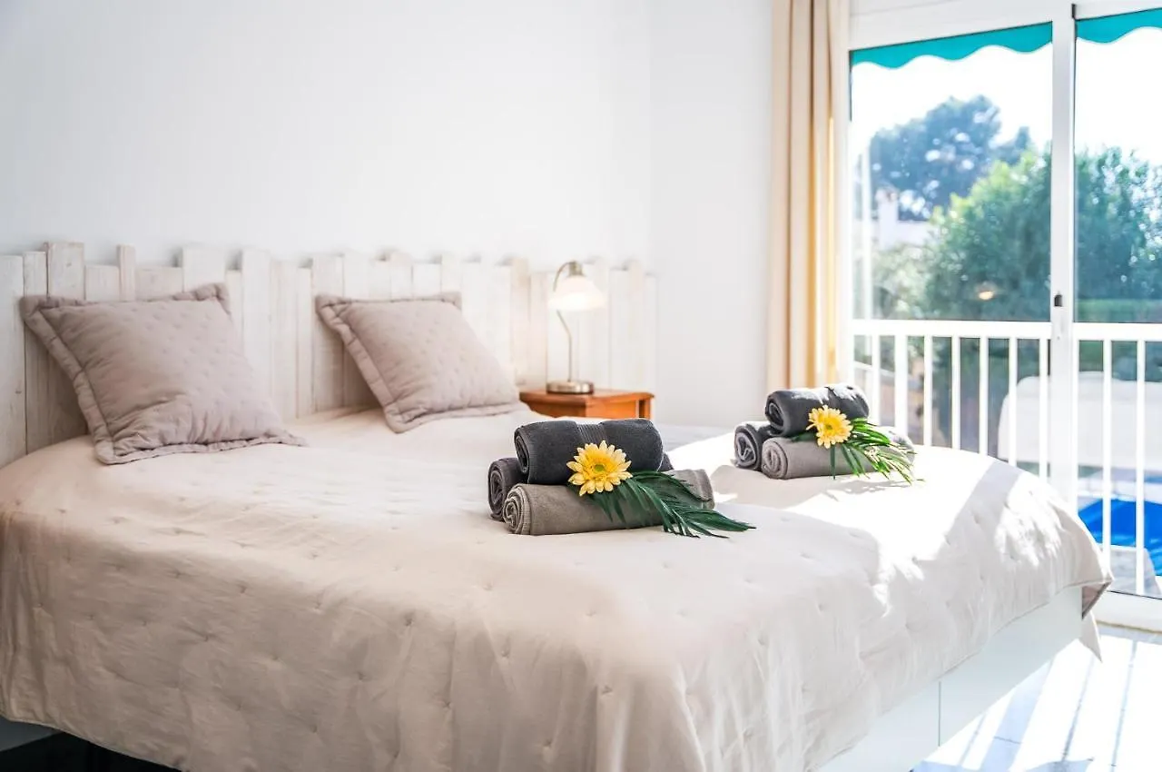 Ideal Property Mallorca - Casa Osborne Port de Alcudia  Spanyolország